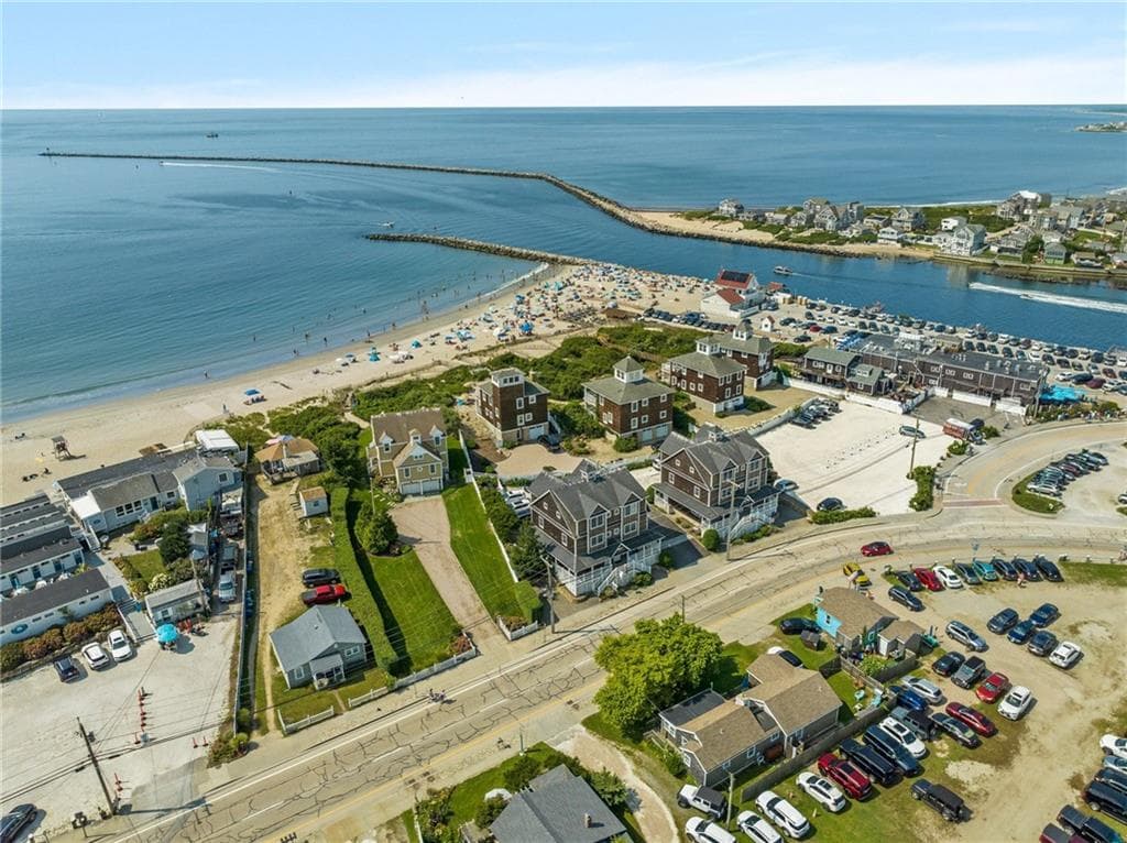 Condominium at 232 Sand Hill Cove Road UNIT D, Narragansett, photo 10 of 47