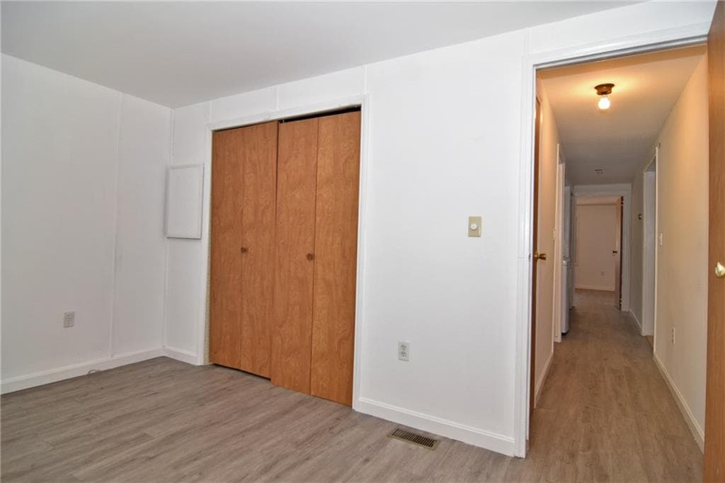 Single Family Residence at 13 Comfort Lane, South Kingstown, photo 20 of 25