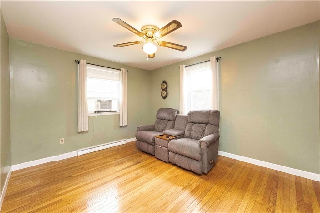 Single Family Residence at 283 Harriet Lane, Cumberland, photo 11 of 18