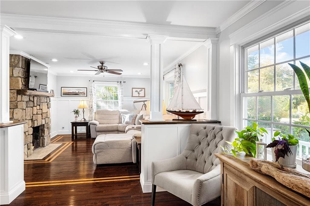 Single Family Residence at 46 Channing Road, Narragansett, photo 10 of 50