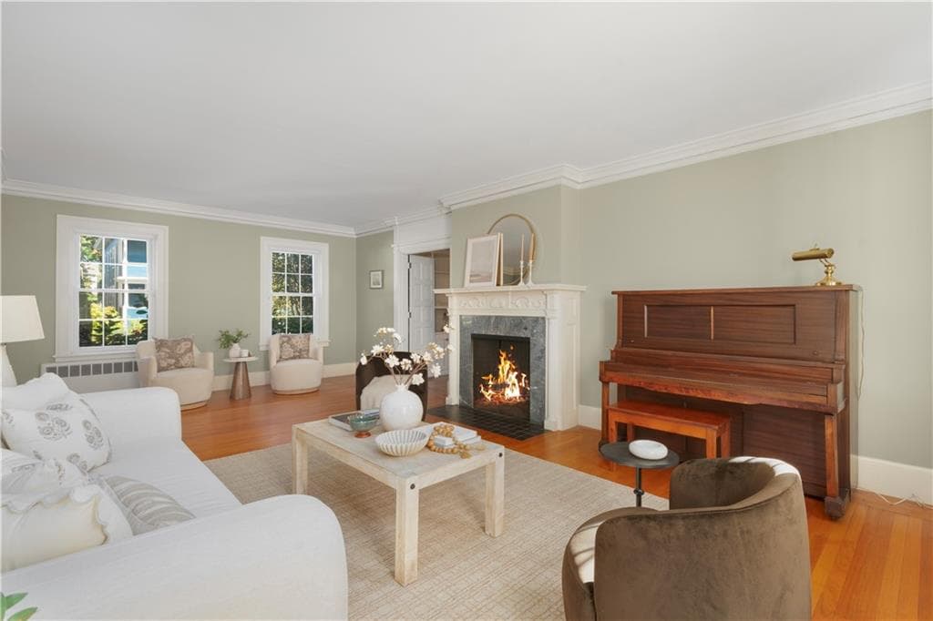 Single Family Residence at 176 Cole Avenue, Providence, photo 4 of 40