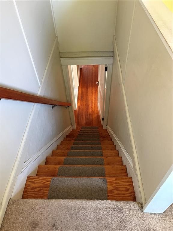 Single Family Residence at 2045 Cranston Street, Cranston, photo 22 of 44