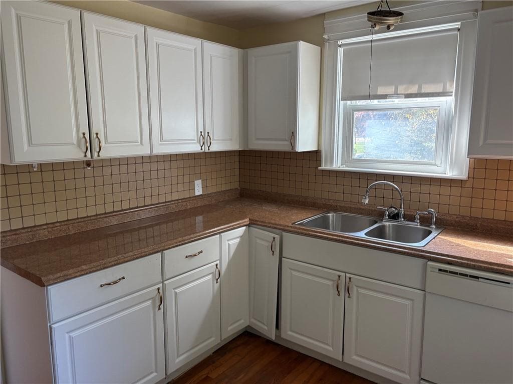 Single Family Residence at 2045 Cranston Street, Cranston, photo 36 of 44
