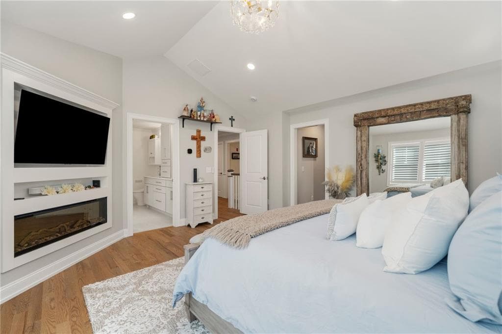 Single Family Residence at 118 Cardinal Road, Cranston, photo 23 of 46