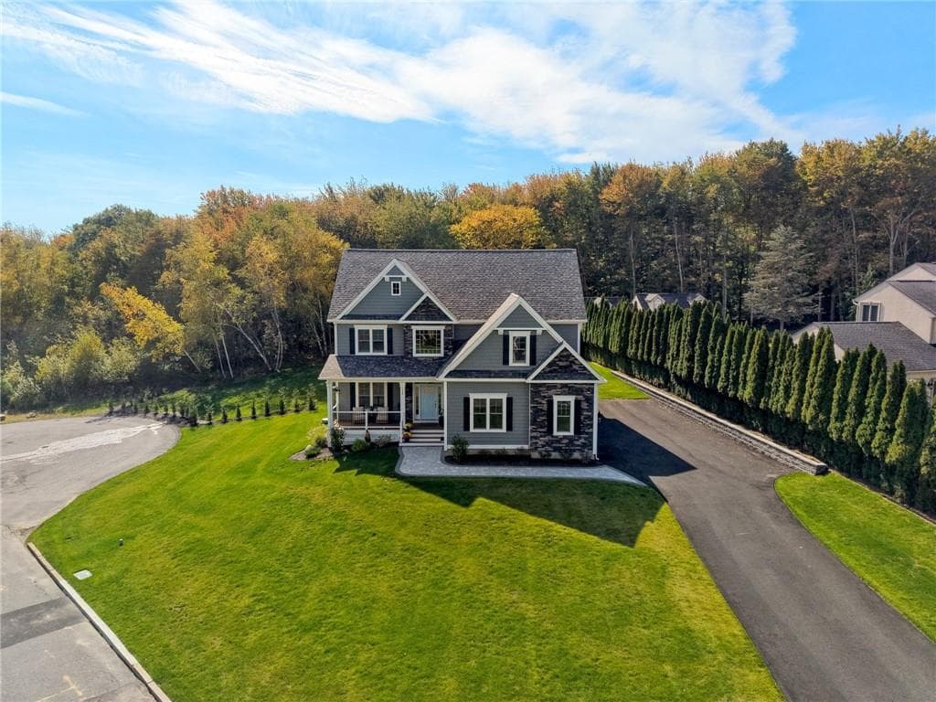 Single Family Residence at 118 Cardinal Road, Cranston, photo 44 of 46