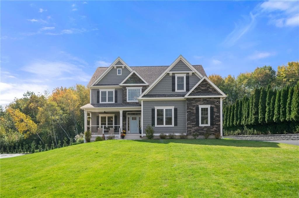 Single Family Residence at 118 Cardinal Road, Cranston, photo 39 of 46
