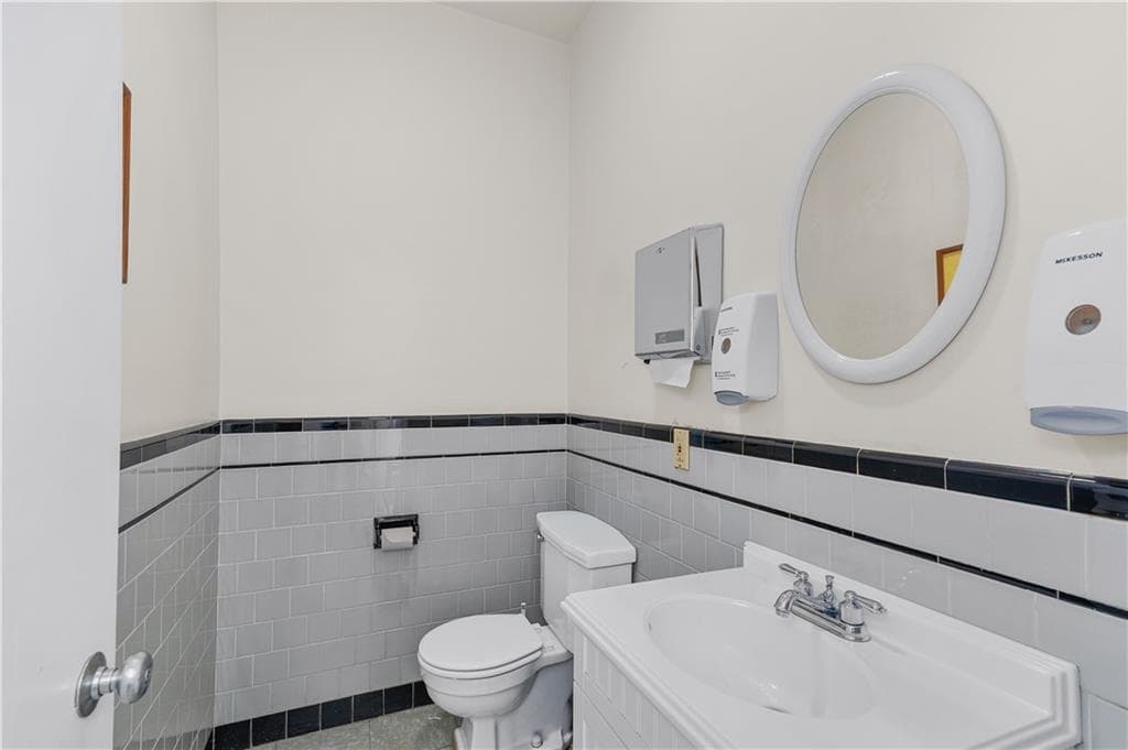 Commercial at 1050 Warwick Avenue, Warwick, photo 34 of 49