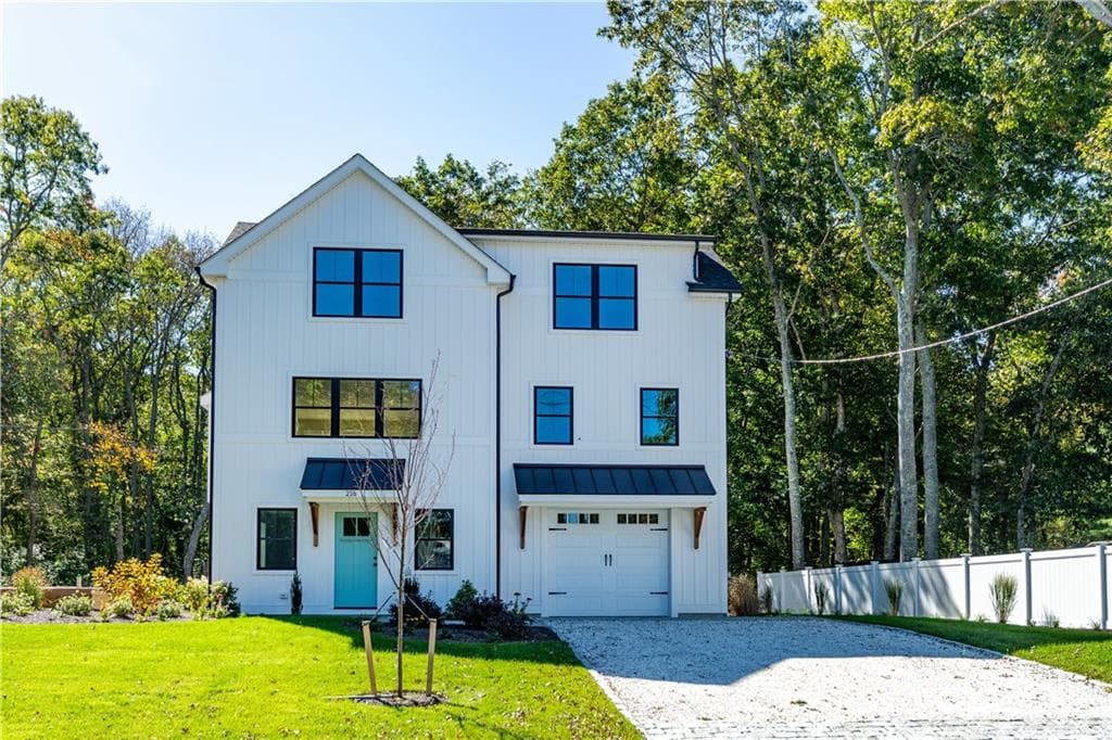 Single Family Residence at 216 South Pier Road, Narragansett, photo 3 of 50