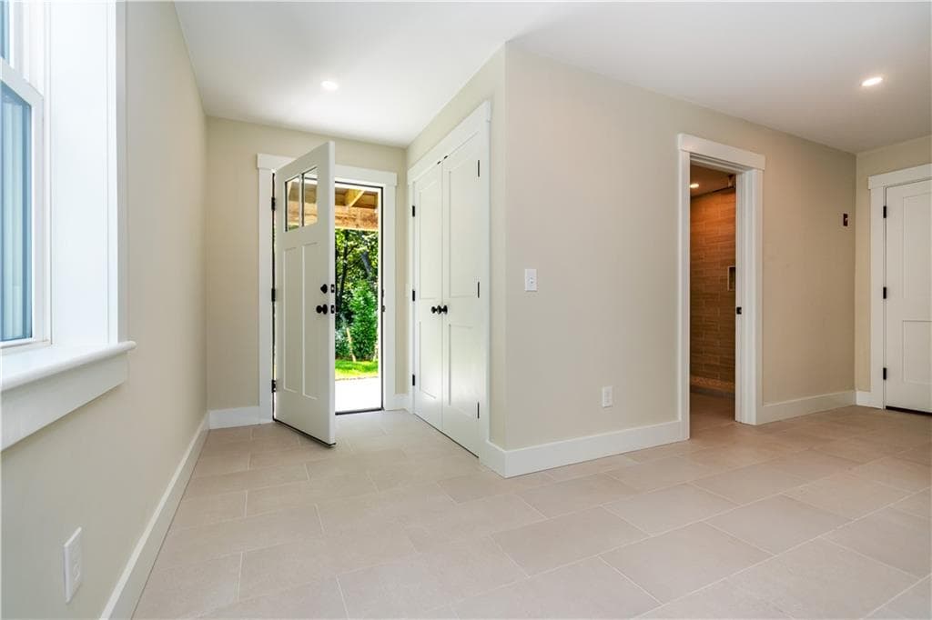 Single Family Residence at 216 South Pier Road, Narragansett, photo 20 of 50