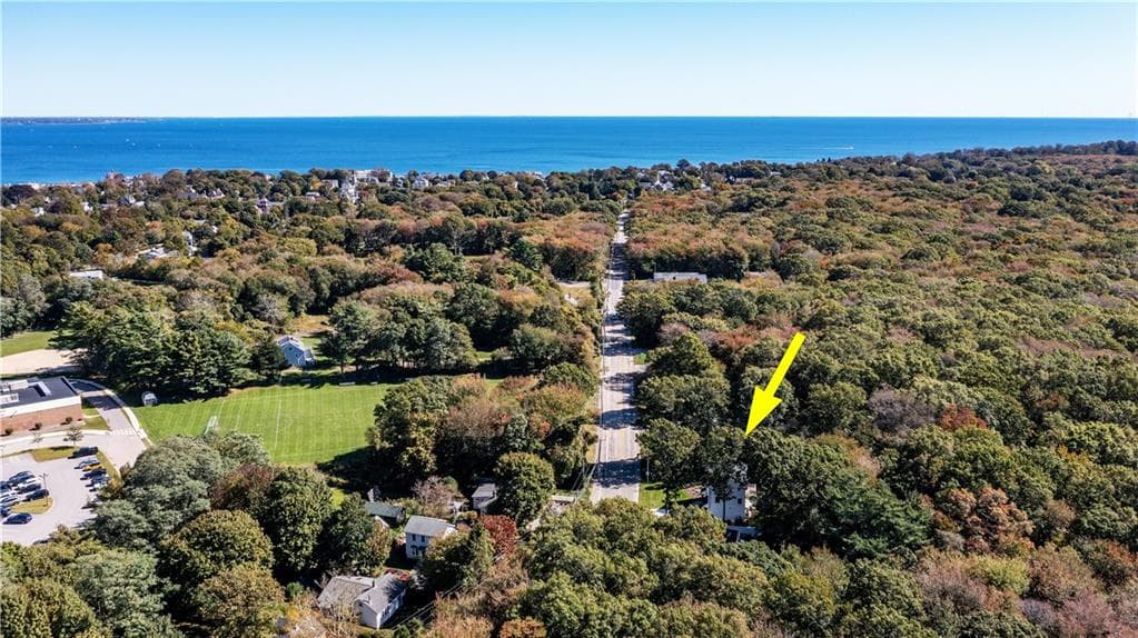 Single Family Residence at 216 South Pier Road, Narragansett, photo 10 of 50