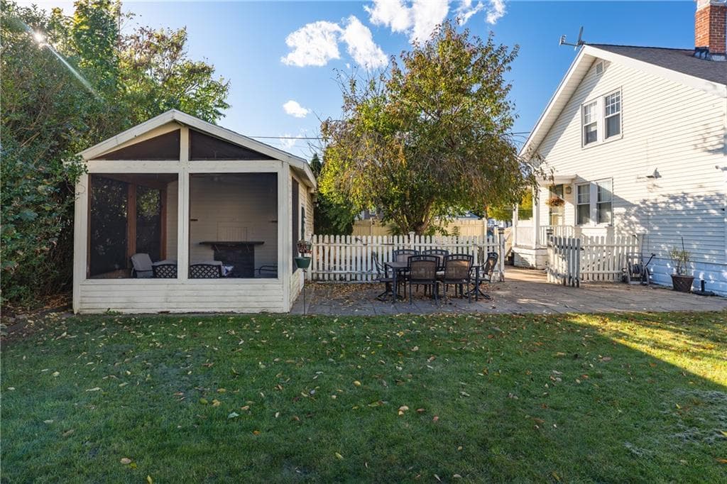 Single Family Residence at 79 Carter Avenue, Pawtucket, photo 27 of 42