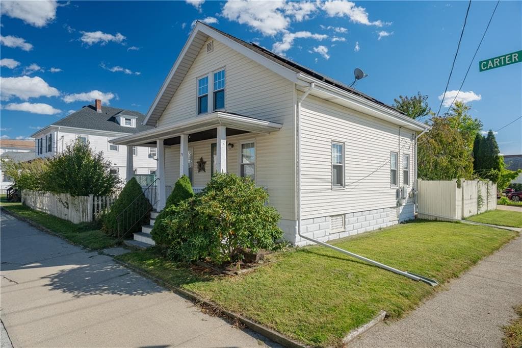 Single Family Residence at 79 Carter Avenue, Pawtucket, photo 2 of 42