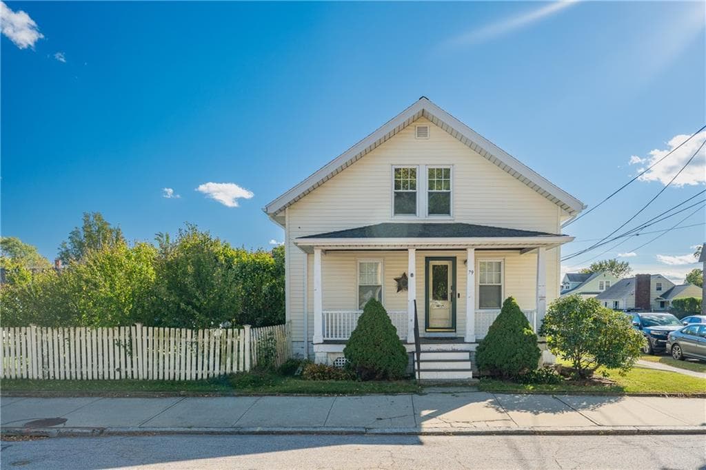 Single Family Residence at 79 Carter Avenue, Pawtucket, photo 38 of 42