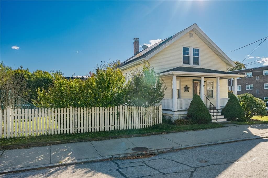 Single Family Residence at 79 Carter Avenue, Pawtucket, photo 39 of 42