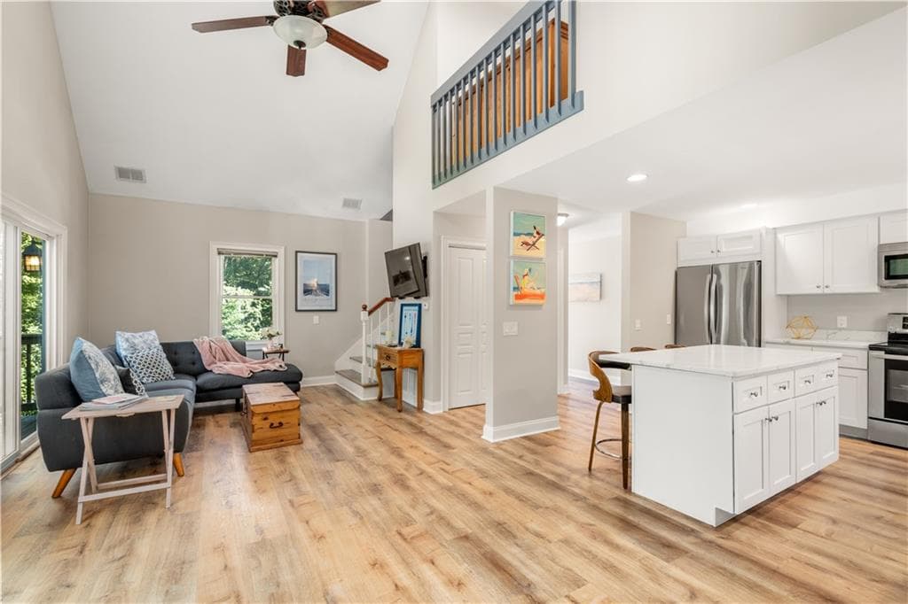 Multi Family at 1370 Boston Neck Road, Narragansett, photo 5 of 29