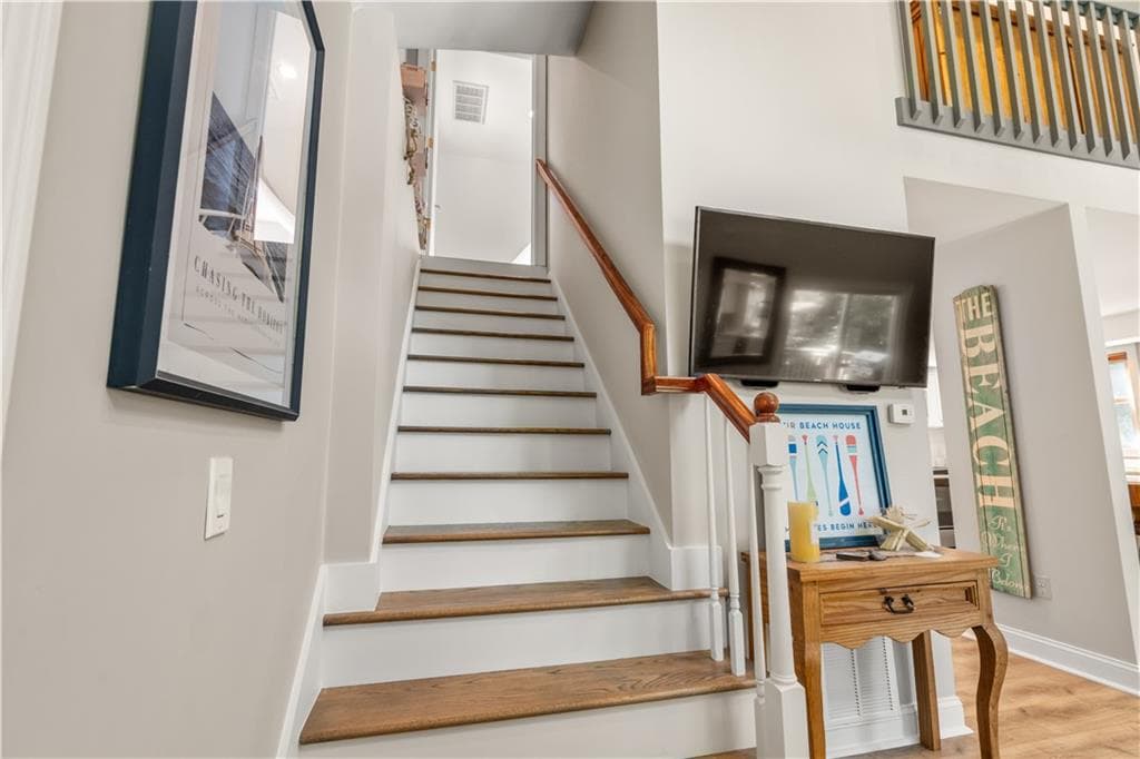 Multi Family at 1370 Boston Neck Road, Narragansett, photo 14 of 29