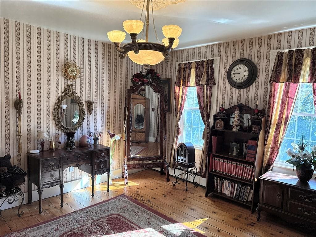 Single Family Residence at 1502 Mendon Road, Woonsocket, photo 20 of 32