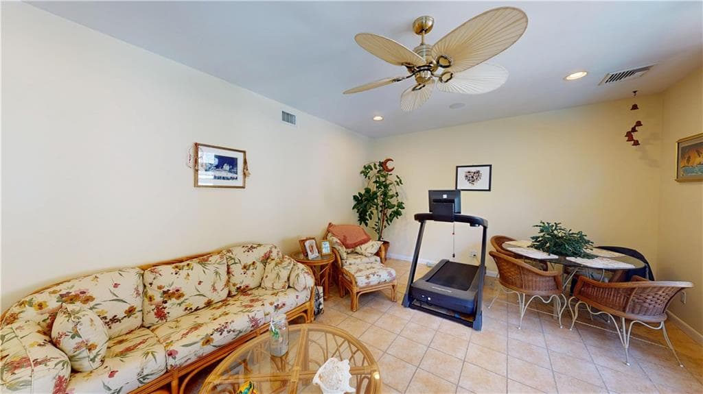 Single Family Residence at 28 Capri Drive, Johnston, photo 30 of 44
