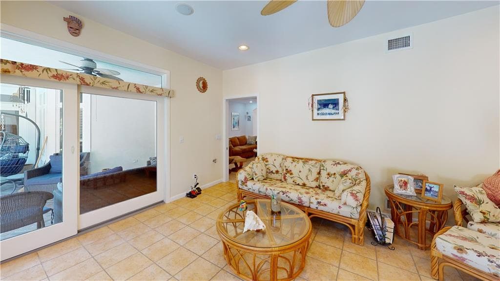 Single Family Residence at 28 Capri Drive, Johnston, photo 29 of 44