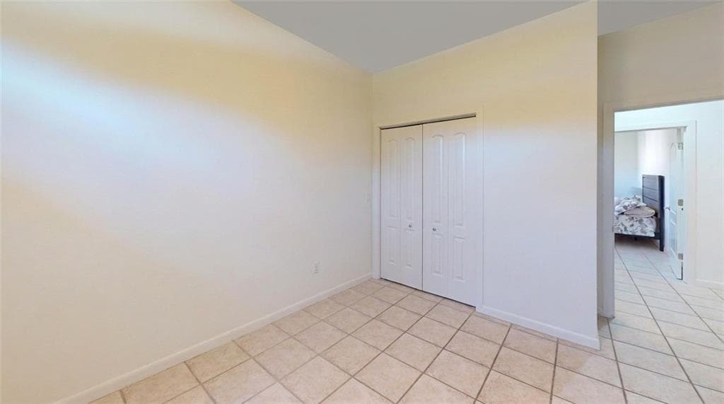 Single Family Residence at 28 Capri Drive, Johnston, photo 21 of 44