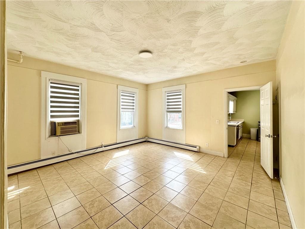 Multi Family at 137 Sutton Street, Providence, photo 34 of 46