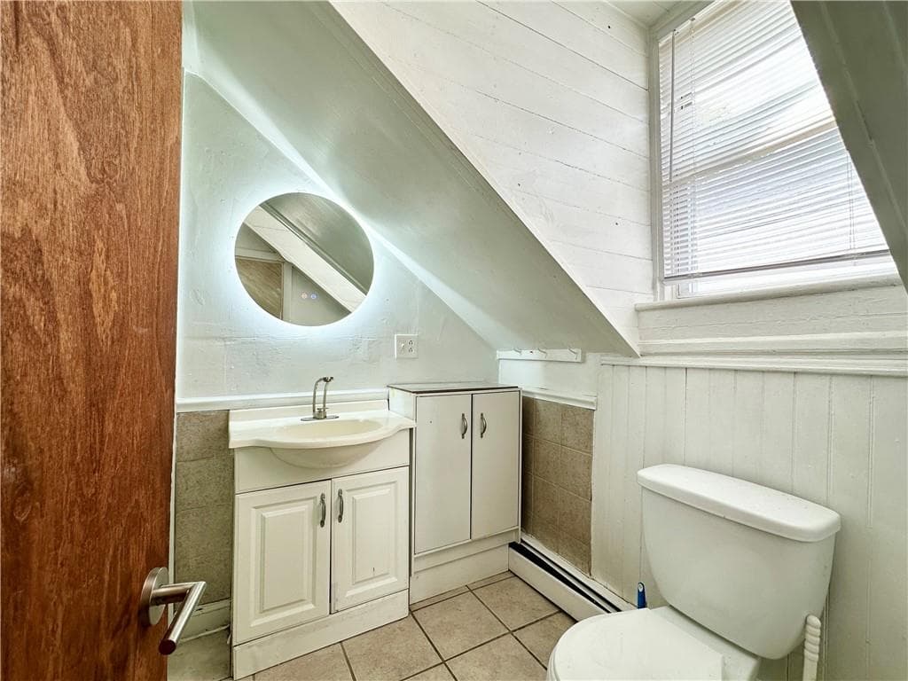 Multi Family at 137 Sutton Street, Providence, photo 8 of 46
