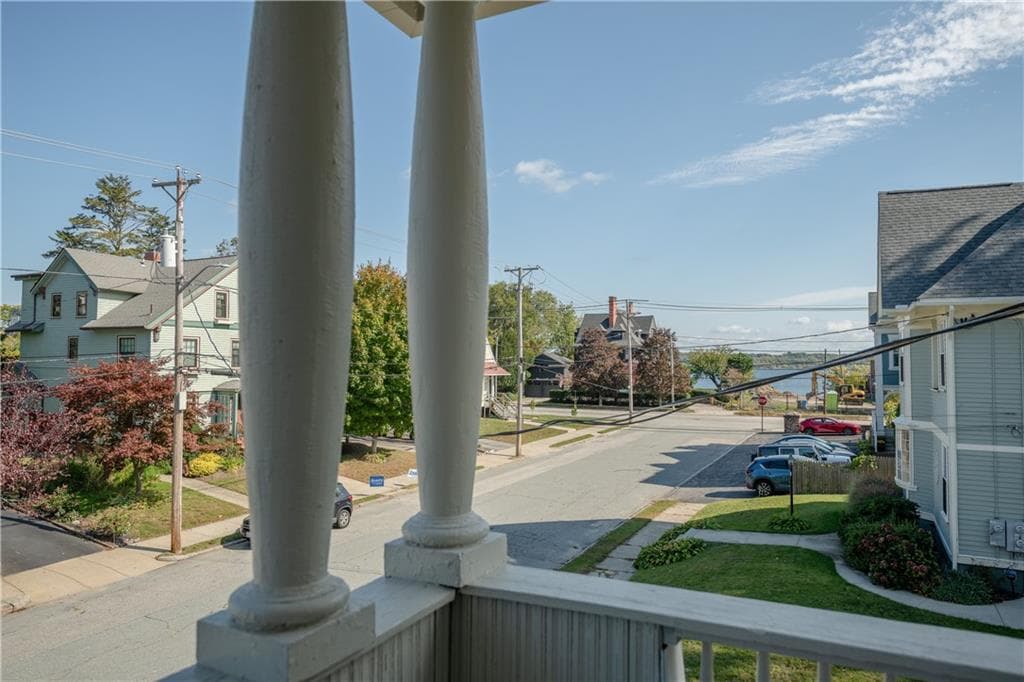 Condominium at 58 Columbia Avenue UNIT 2, Cranston, photo 10 of 22
