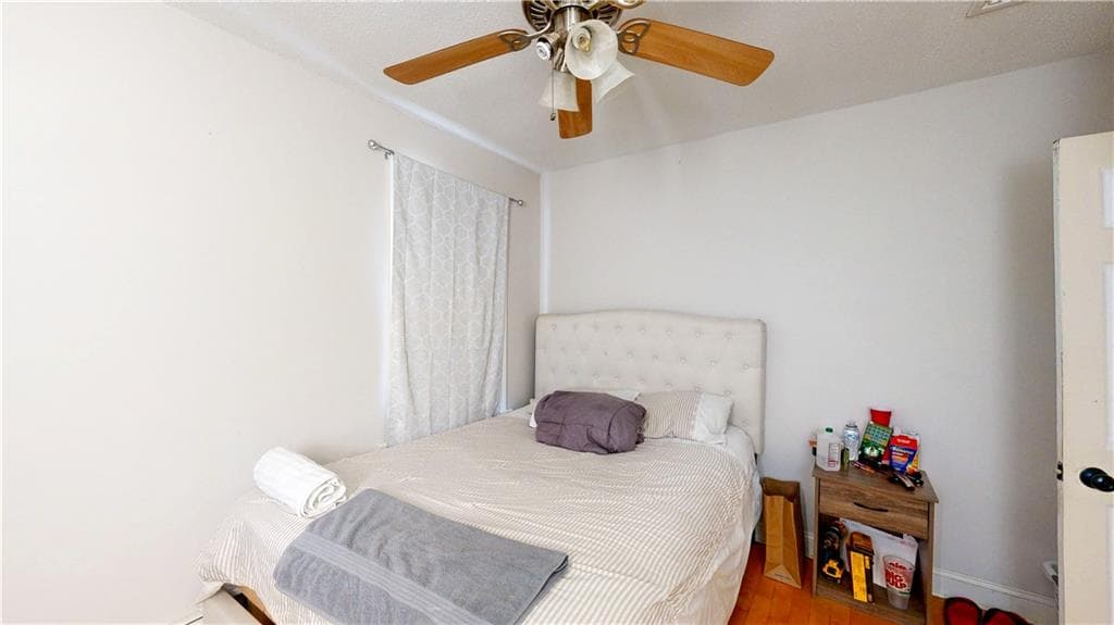 Multi Family at 274 High Street, Woonsocket, photo 17 of 39