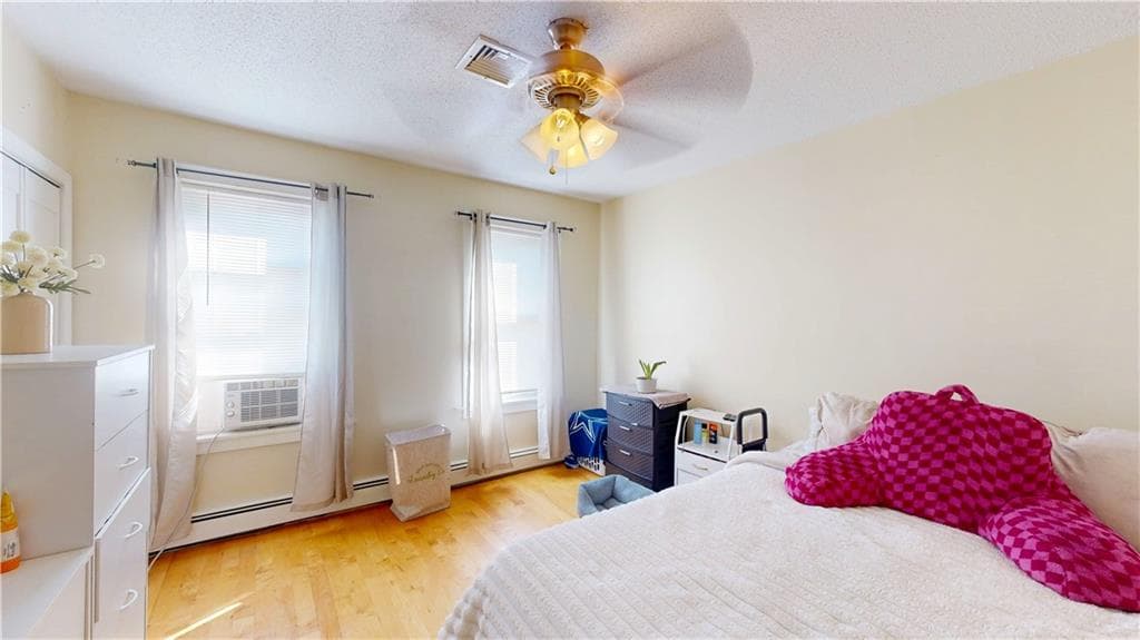 Multi Family at 274 High Street, Woonsocket, photo 5 of 39