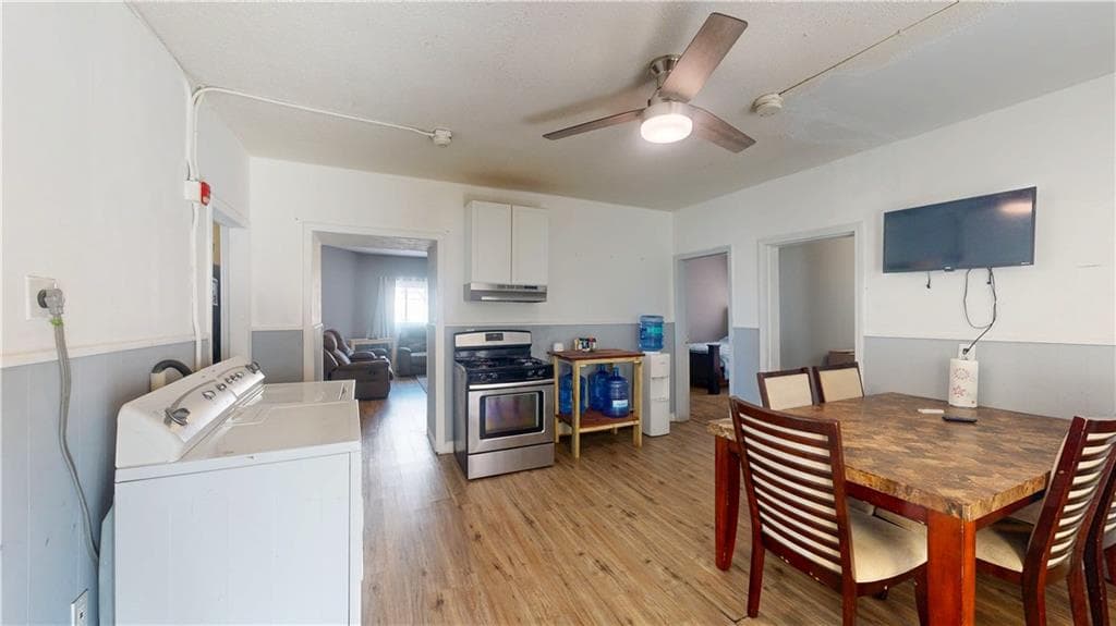 Multi Family at 274 High Street, Woonsocket, photo 18 of 39