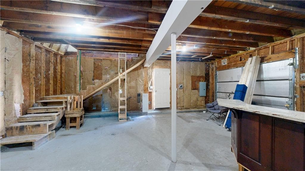 Multi Family at 274 High Street, Woonsocket, photo 31 of 39