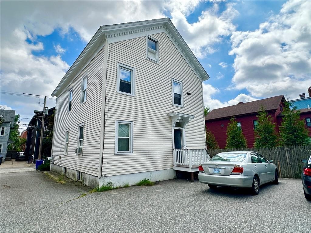 Multi Family at 143 Sutton Street, Providence, photo 18 of 20