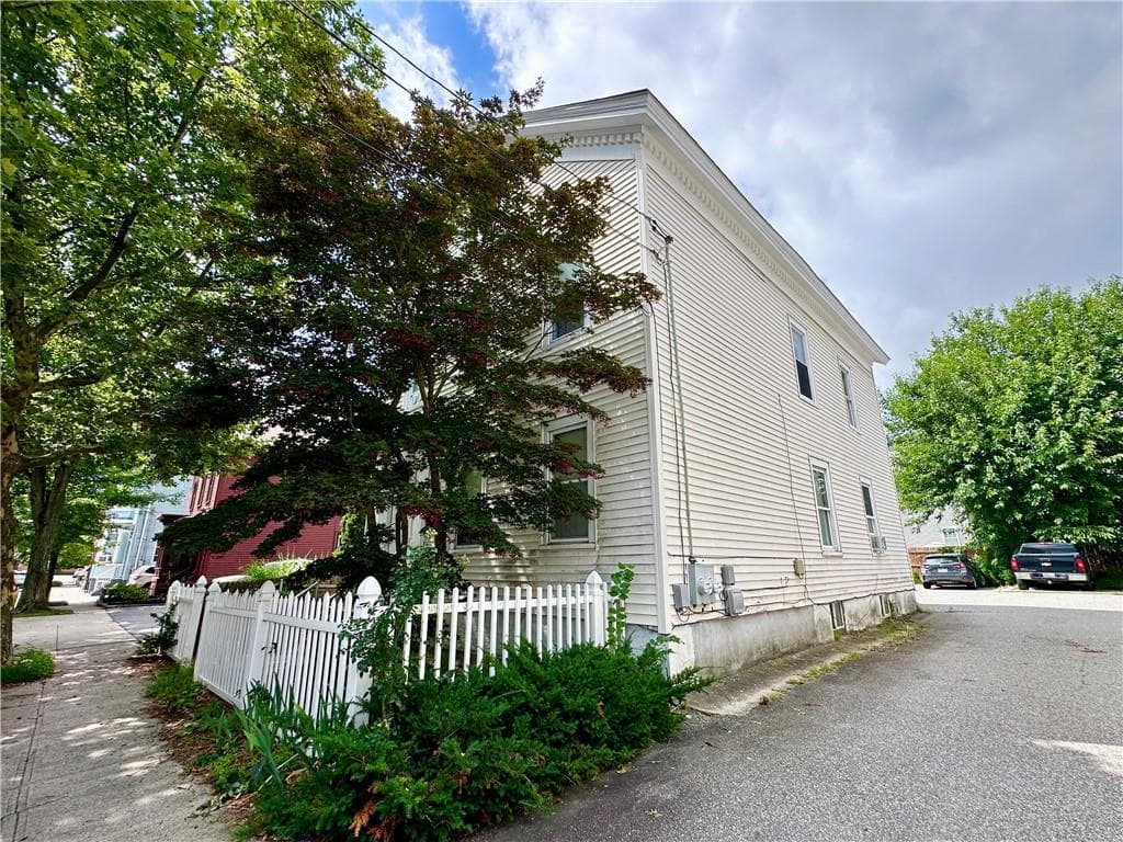 Multi Family at 143 Sutton Street, Providence, photo 19 of 20