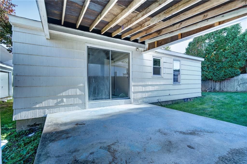 Single Family Residence at 7 BELVEDERE Street, Johnston, photo 12 of 29