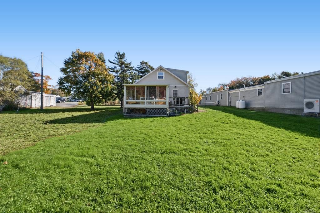 Single Family Residence at 1031 1023 Old Stafford Road, Tiverton, photo 17 of 27