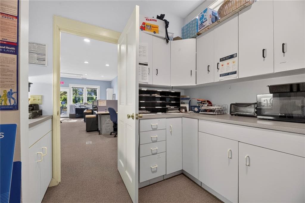 Commercial at 19 Narragansett Avenue, Jamestown, photo 23 of 26