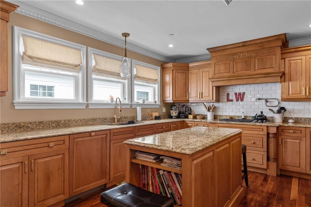 Condominium at 26 Brown and Howard Wharf UNIT 206, Newport, photo 13 of 45