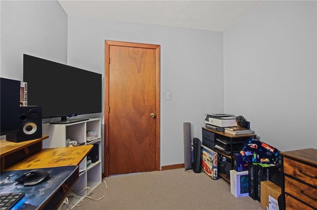 Multi Family at 12 14 Mount Pleasant View Avenue, Cumberland, photo 41 of 50