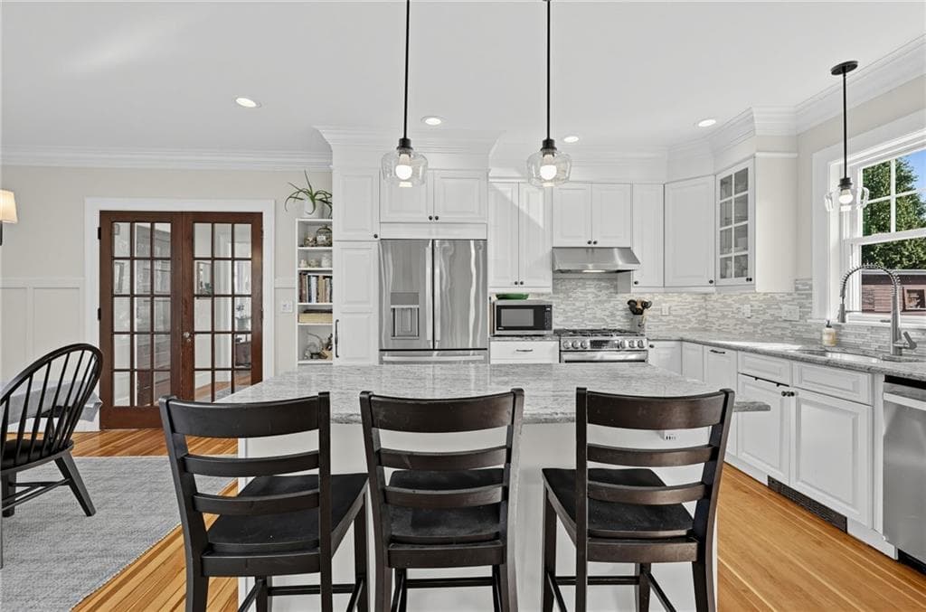 Single Family Residence at 28 Moorland Avenue, Cranston, photo 10 of 44