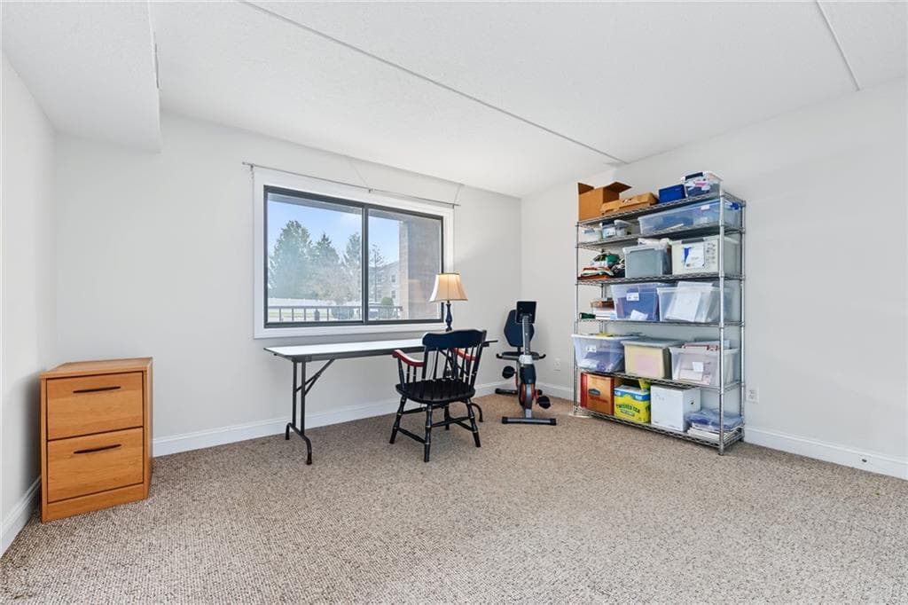 Condominium at 650 East Greenwich Avenue UNIT 2-111, West Warwick, photo 16 of 30
