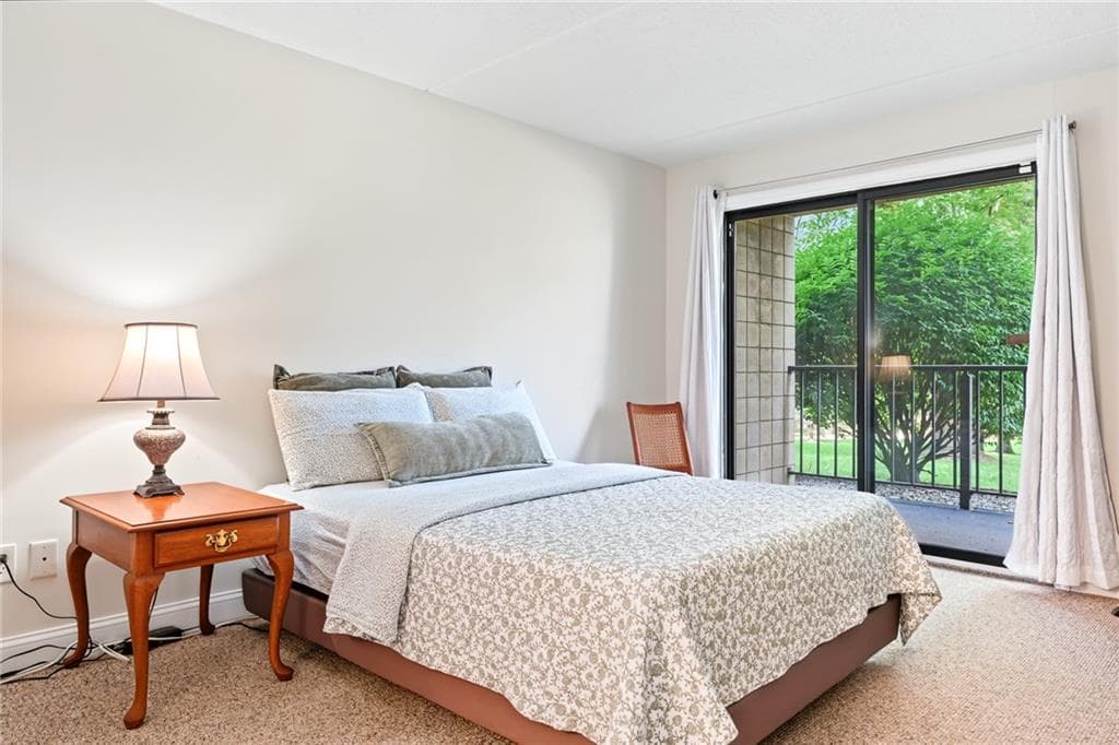 Condominium at 650 East Greenwich Avenue UNIT 2-111, West Warwick, photo 11 of 30