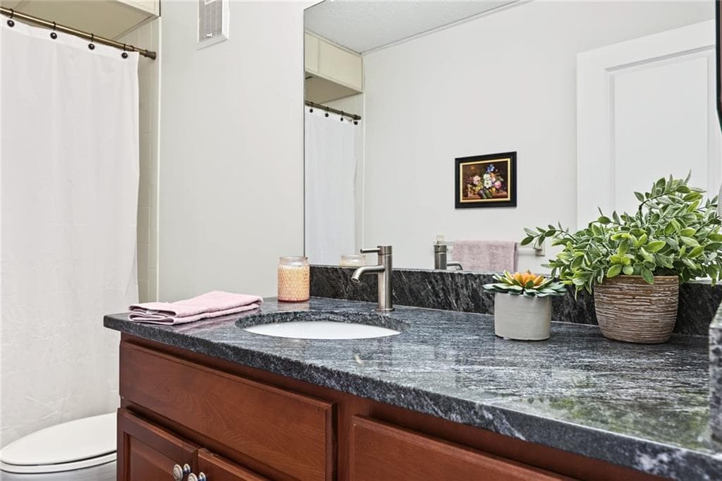 Condominium at 650 East Greenwich Avenue UNIT 2-111, West Warwick, photo 19 of 30