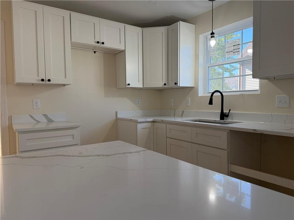 Multi Family at 352 Willard Avenue, Providence, photo 6 of 16