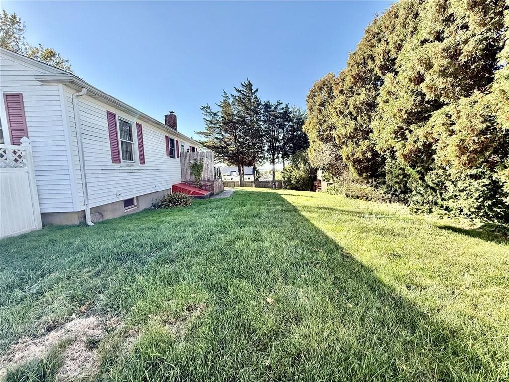 Single Family Residence at 52 Grinnell Avenue, Tiverton, photo 34 of 36