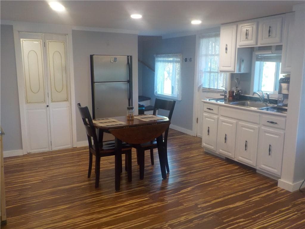 Single Family Residence at 19 Old Pound Hill Road, North Smithfield, photo 21 of 25