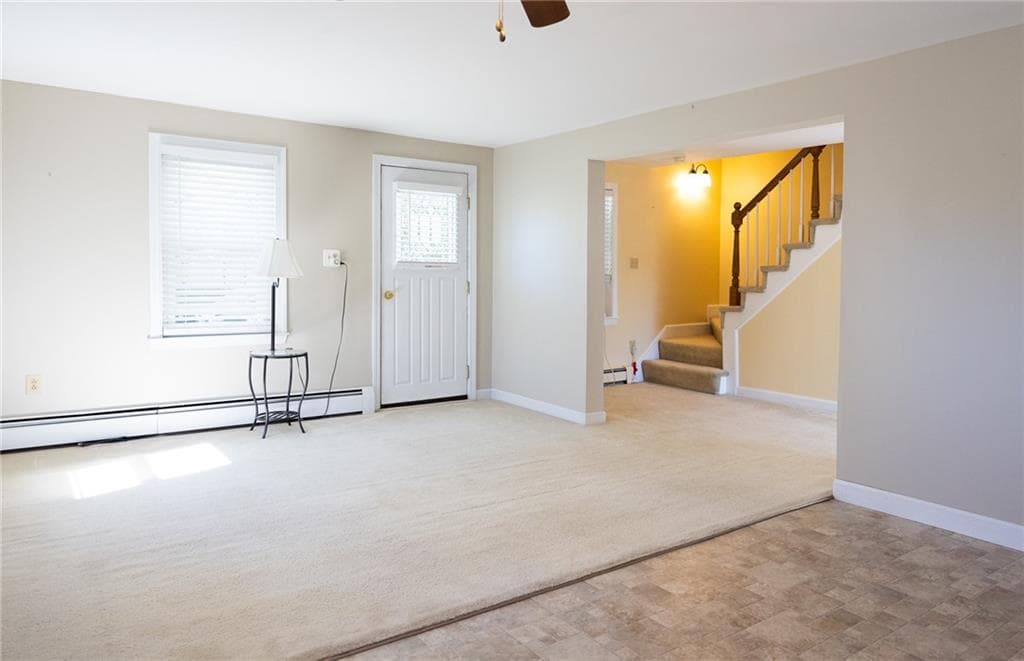 Single Family Residence at 31 Stockholm Street, Bellingham, photo 13 of 33
