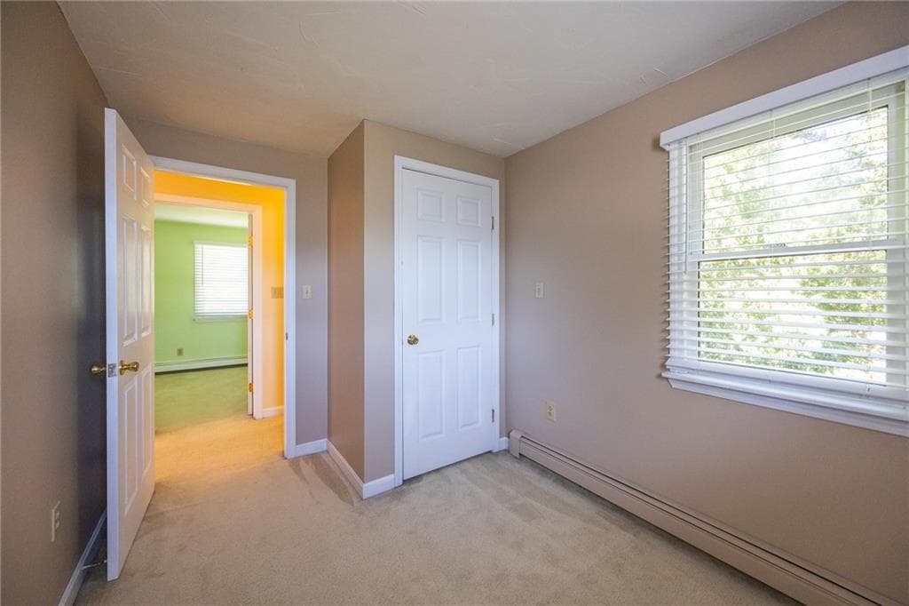 Single Family Residence at 31 Stockholm Street, Bellingham, photo 24 of 33