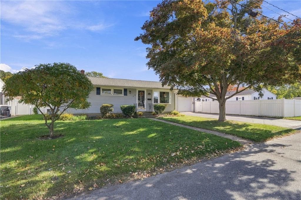 Single Family Residence at 78 Hanover Street, Warwick, photo 22 of 25