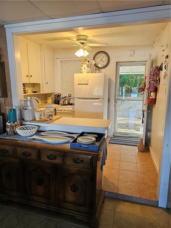 Single Family Residence at 260 C Mishnock Road, West Greenwich, photo 7 of 24