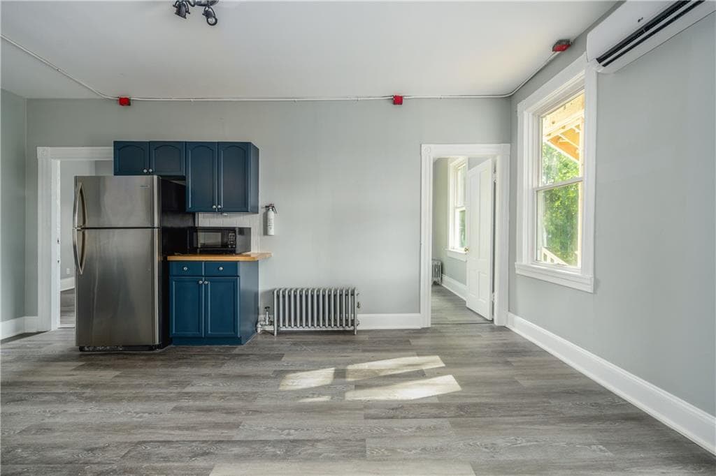 Condominium at 58 Columbia Avenue UNIT 3, Cranston, photo 7 of 19